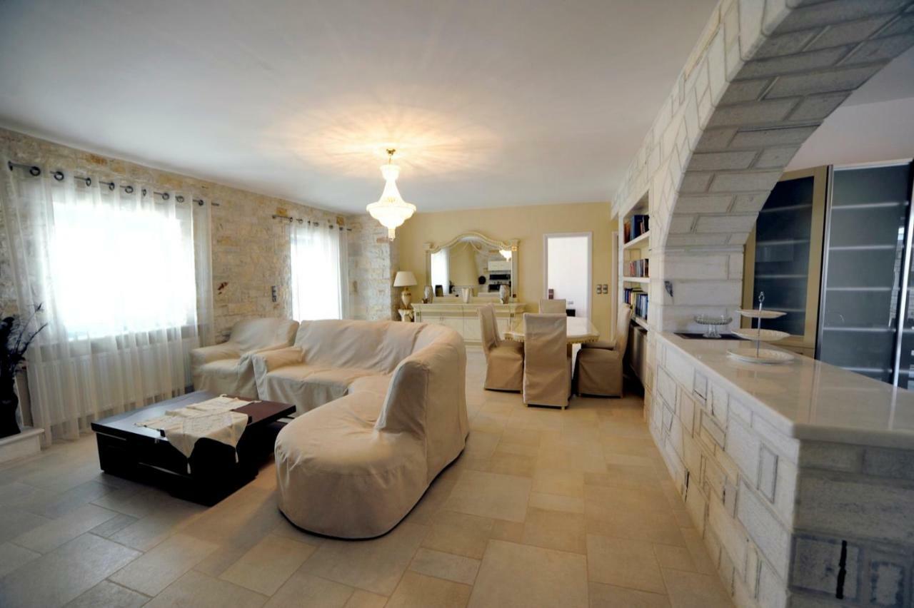 Villa Busho Науса Экстерьер фото