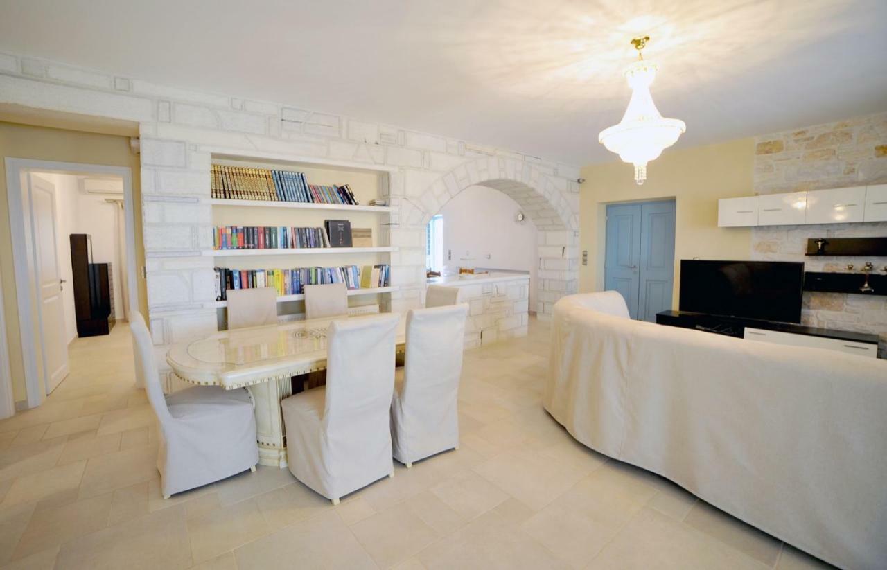 Villa Busho Науса Экстерьер фото