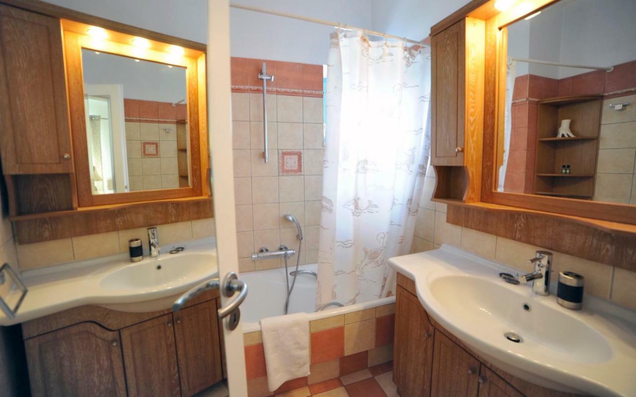 Villa Busho Науса Экстерьер фото